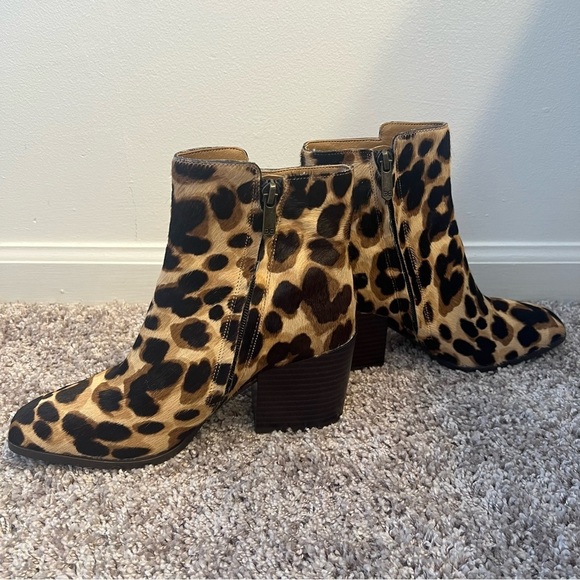 {Sam Edelman} Leopard Print Cari Fashion Ankle Boot - Picture 12 of 13